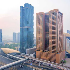 Mercure Barsha Heights And Dubai