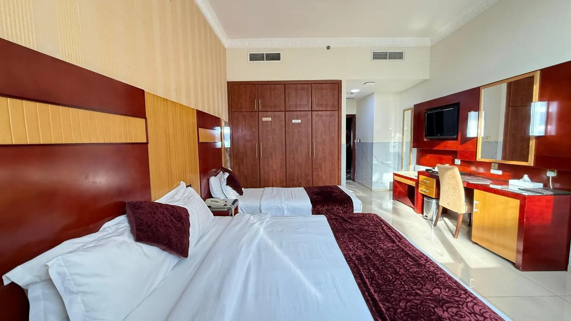 Belvilla Luxury Phoenix East Beach دبي