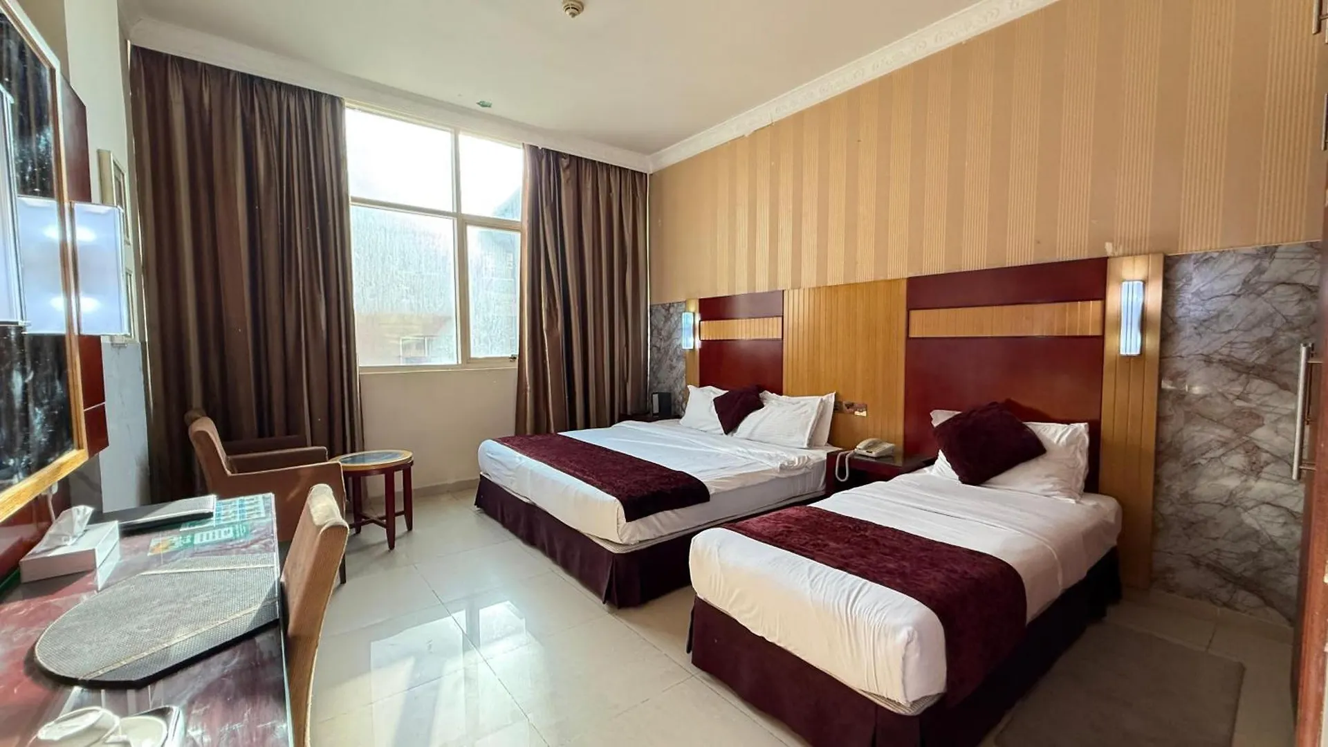 فندق Belvilla Luxury Phoenix East Beach دبي
