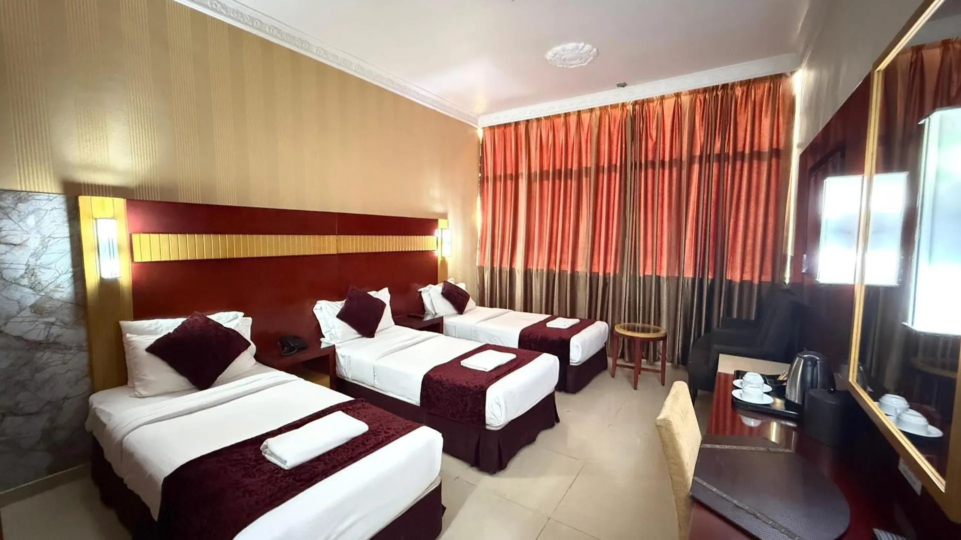 Belvilla Luxury Phoenix East Beach دبي فندق